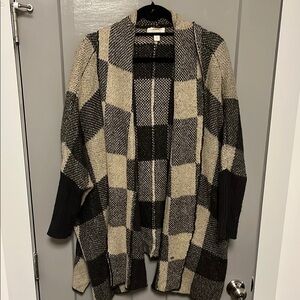 Sun & Shadow Plaid Cardigan - Black and Tan